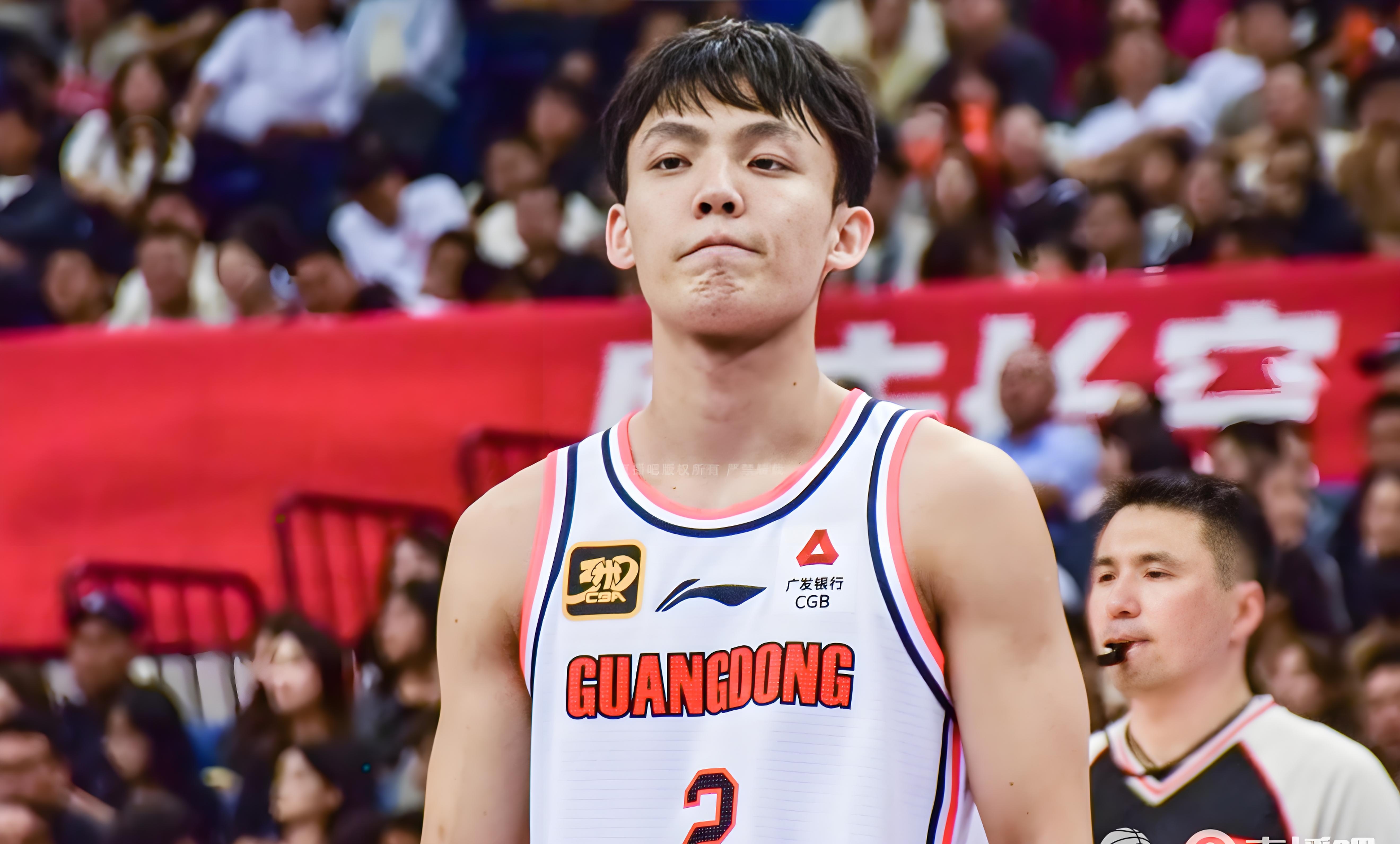 关于亚特兰大迎CBA季后赛关键赛；今晚调整名单；引发热议；赛季目标并未改变的信息