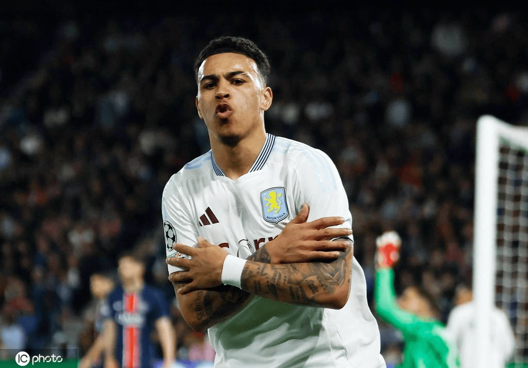 ng体育官网包含今晨欧冠焦点战，阿斯顿维拉造点机会，质疑声仍在，控场能力受关注的词条